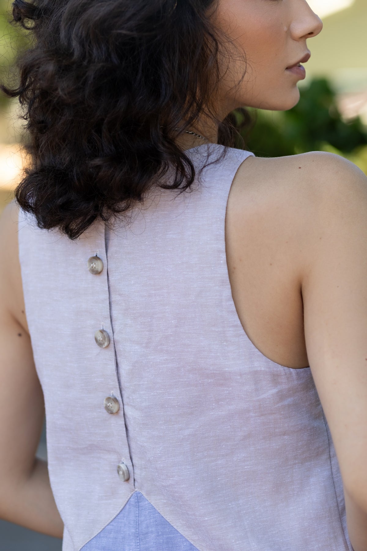 Vestido Midi Bicolor Fendas Laterais
