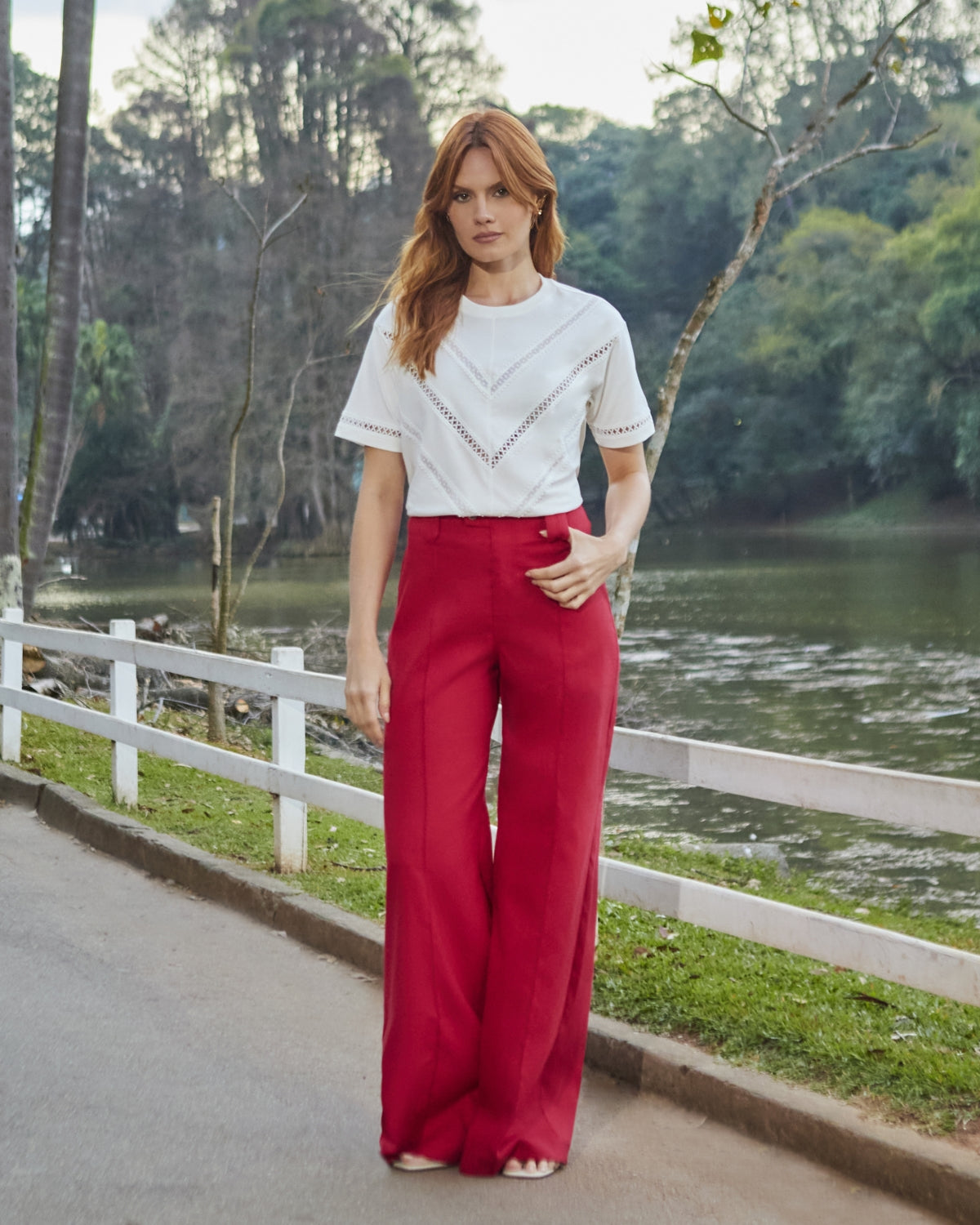 Calça Vermelha Pantalona Cós Alto