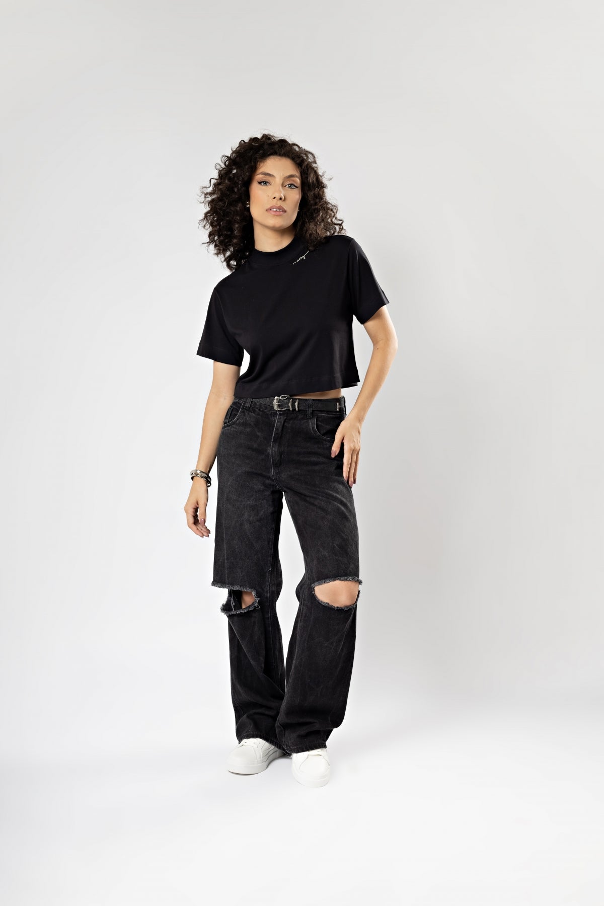Camiseta Curta Básica Easy Preta Gola Alta Algodão Egípcio