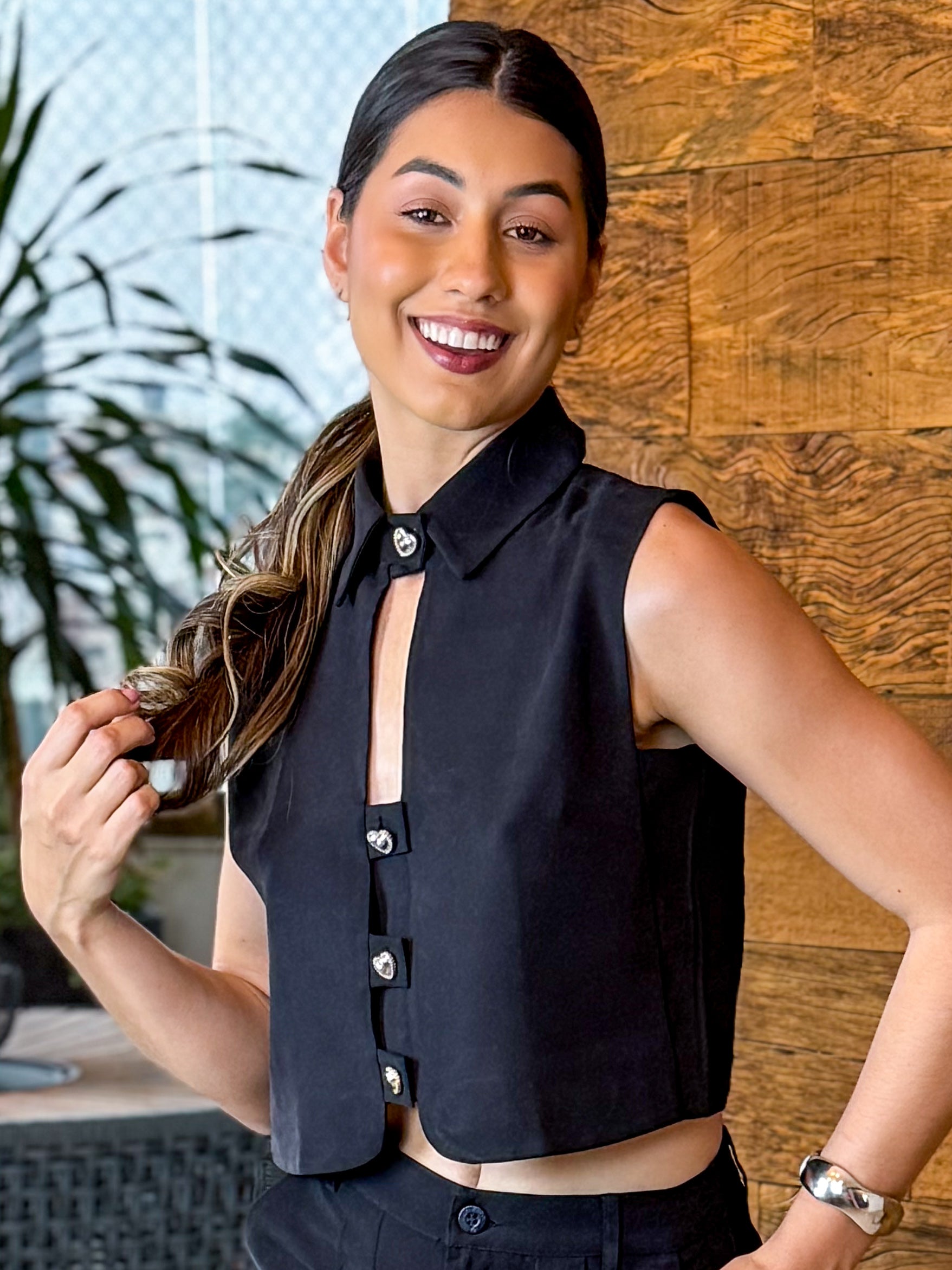 Conjunto Alfaiataria Bermuda e Colete Preto