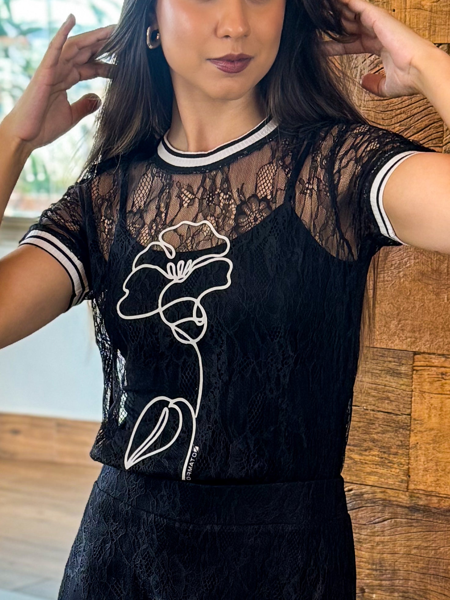 T-Shirt Renda Preta