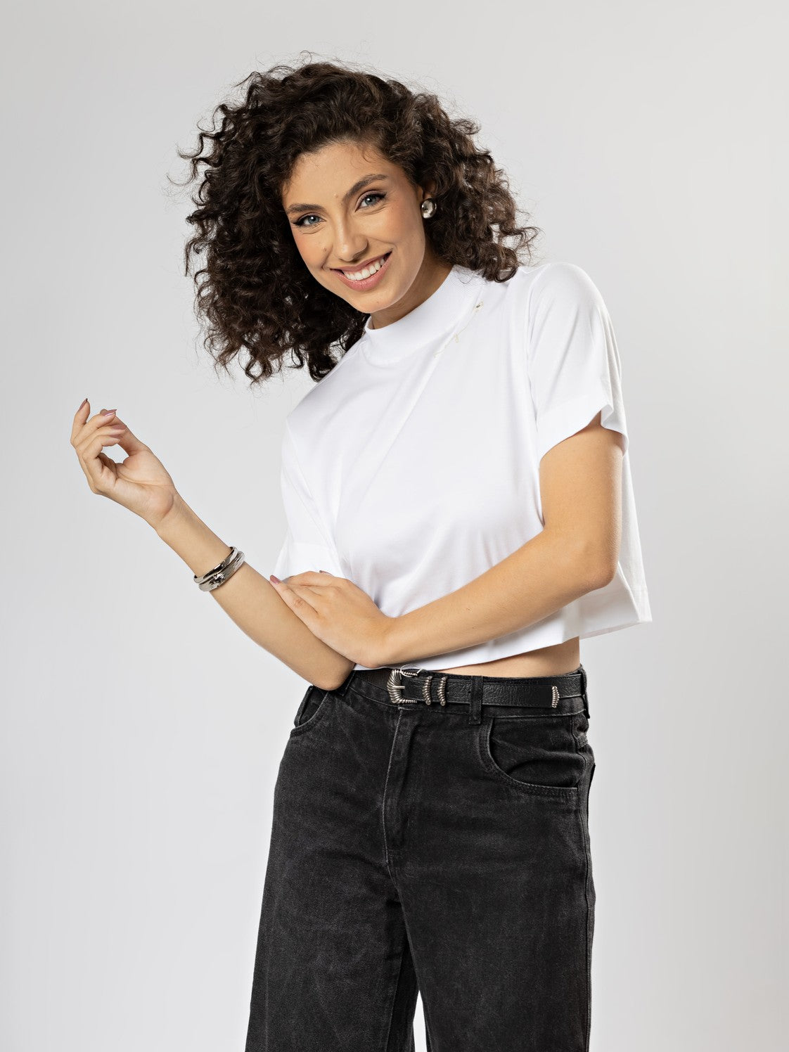 T-Shirt Curta em Algodão Egípcio Easy Gola Alta