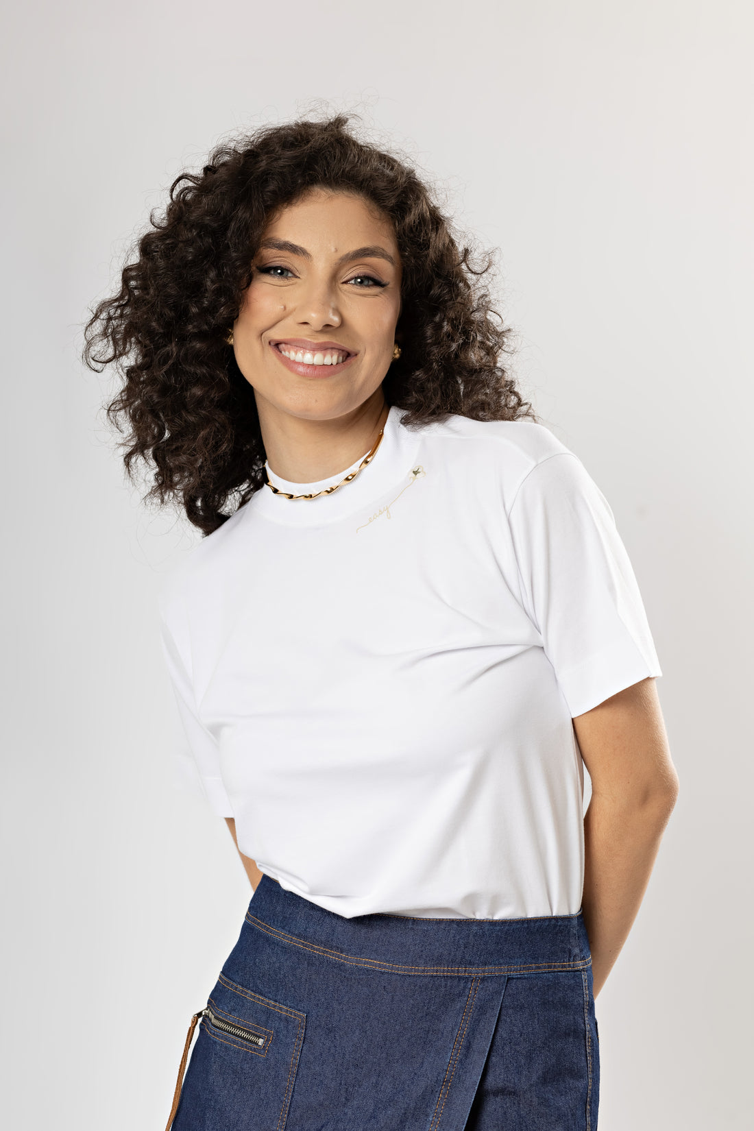 T-Shirt em Algodão Egípcio Easy Gola Alta Branca