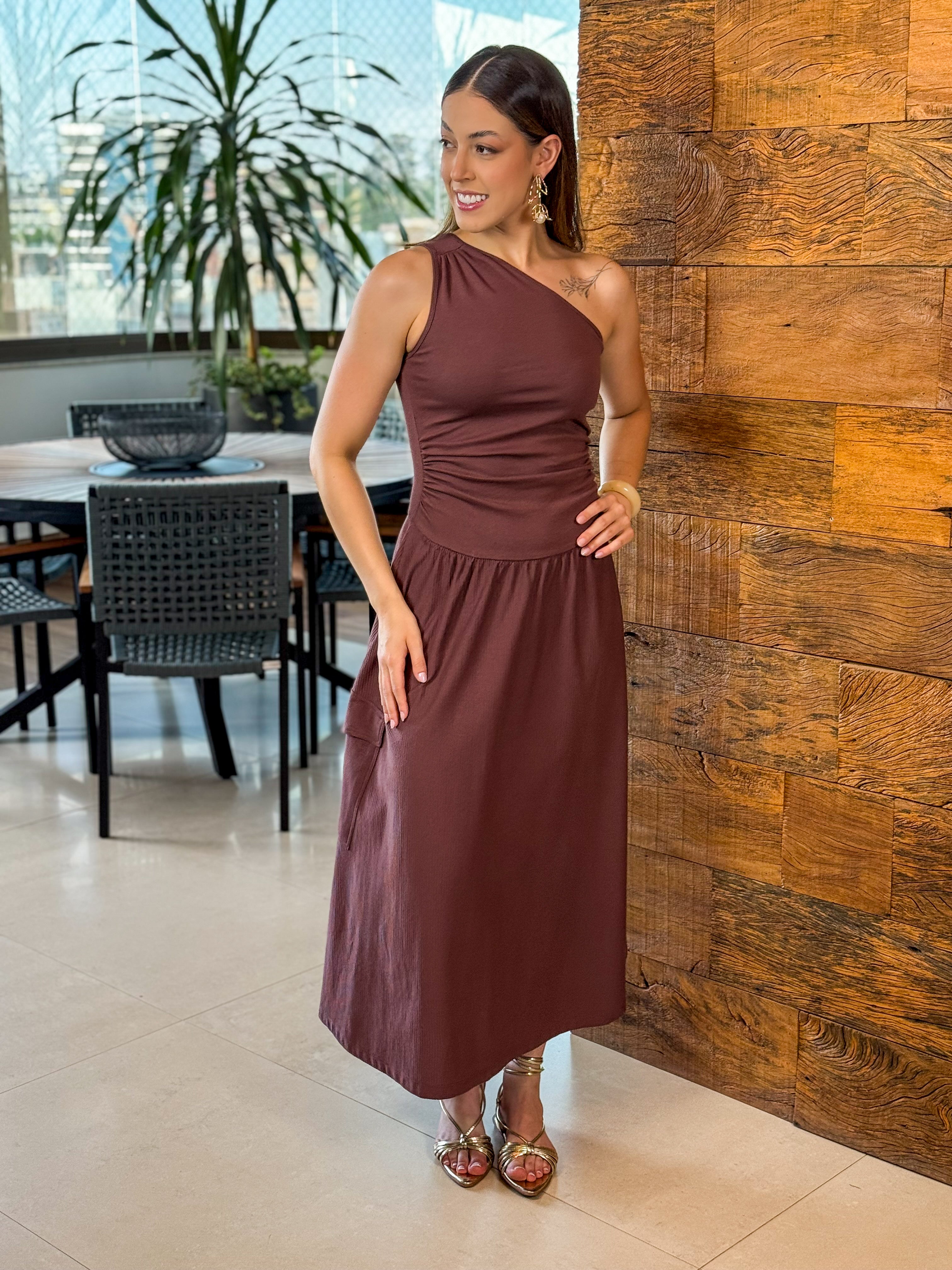 Vestido Mídi Marrom Comfy Chic