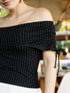 Blusa Ombro a Ombro Poá Bordado Preta