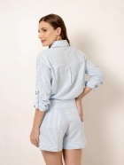 Short Listrado Azul Claro 