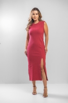 Vestido Midi Cereja Malha Texturizada Fenda Frontal 
