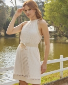 Vestido Curto Bege Crochê
